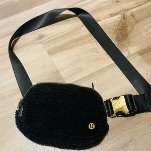 lululemon athletica Black and Gold Belt Bag